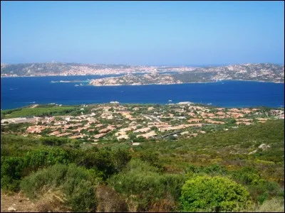 Comment se nomme le plus long fleuve de Sardaigne ?