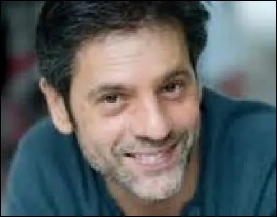 Que cherche à savoir Sacha ?