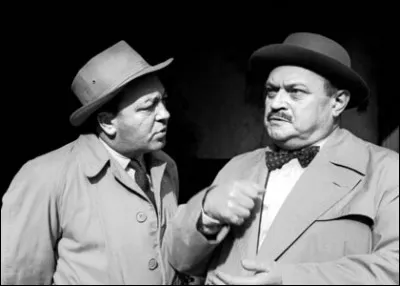 En 1958, pour rien au monde on n'aurait raté la série de téléfilms de Claude Loursais "Les cinq dernières minutes" où l'on retrouvait le commissaire Bourrel et l'inspecteur :