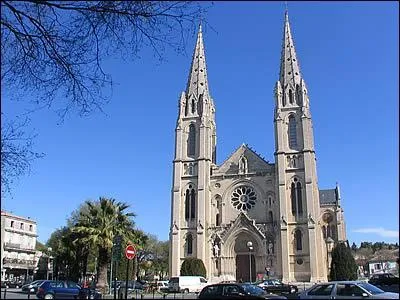 Comment s'appelle cet difice ?