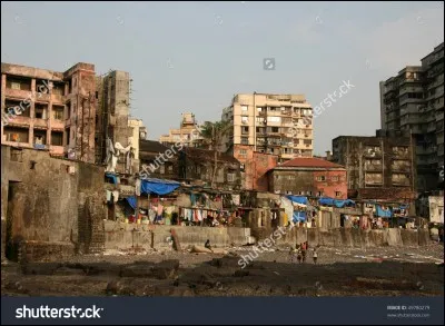 Comment appelle-t-on les habitants de Bombay ?
