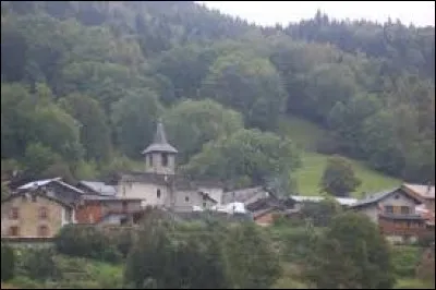 Petit village Savoyard de 41 habitants, Champ-Laurent, que l'on peut écrire aussi Champlaurent, se situe en région ...