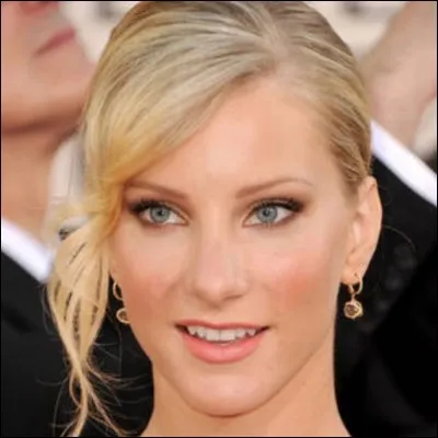 Qu'a-t-elle mis sur Internet pour que celle-ci devienne célèbre ?