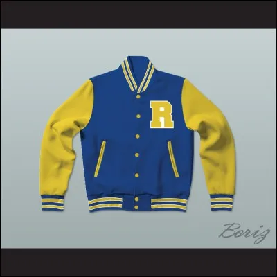 Qui est renvoyé de l'équipe de football du lycée ?