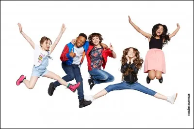 "Kids United" est un groupe de musique français formé de cinq enfants adolescents.