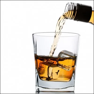 Rien de mieux qu'un p'tit verre pour accompagner un bon show, je vous prévois...