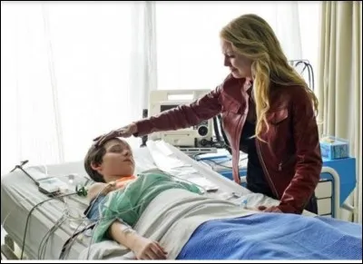 Comment Emma brise-t-elle la malédiction ?