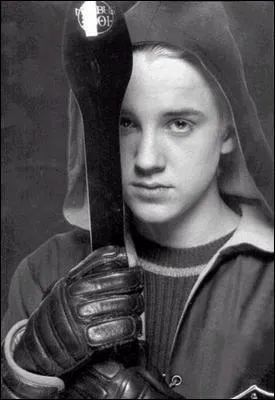 Quel poste occupe t'il dans l'quipe de Quidditch de Serpentard ?