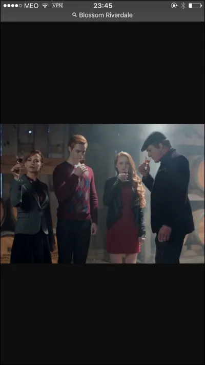 Comment le père de Jason et Cheryl Blossom s'appelle-t-il ?