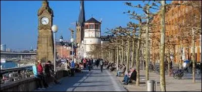 La ville dispose d'un long r&eacute;seau de piste cyclable, connaissez-vous la longueur de ce-dernier ?