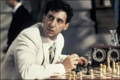 Quel est l'acteur principal du film 'La Dfense Loujine'