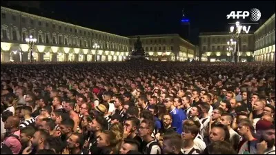 Combien y a-t-il plus ou moins d'habitants ?