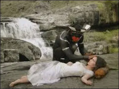 Cette malédiction est lancée sur qui ?