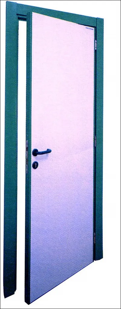 Objectif lune : combien de fois le capitaine se prend-il la même porte ?