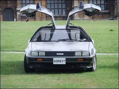 Je suis "DMC 12" de chez Delorean Motor Compagny ; mais produite où ?