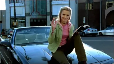 Cite le nom de la ville où se déroule l'histoire.