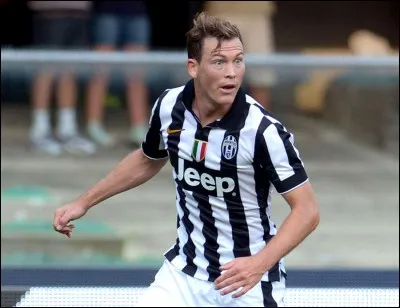 Comment s'appelle-t-il ?