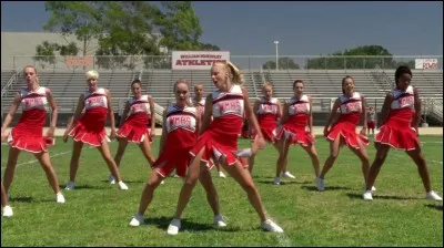 Elle croit que Dieu est...