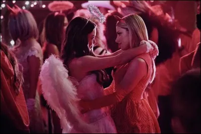 Quand Nora et Mary-Louise meurent, à quel endroit se trouvaient-elles ?