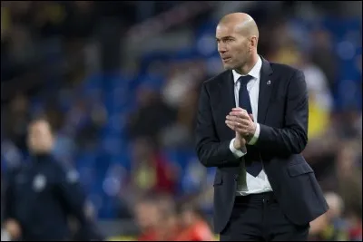 Quel club Zinédine Zidane entraînait-il cette saison ?