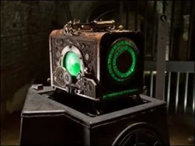 Quelle machine utilise-t-elle pour se téléporter à la date souhaitée ?