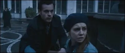 Comment s'appellent les personnes qui ont volé la machine ?