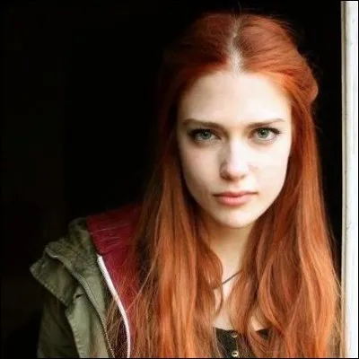 Quel est le prénom de la cousine de l'héroïne ?