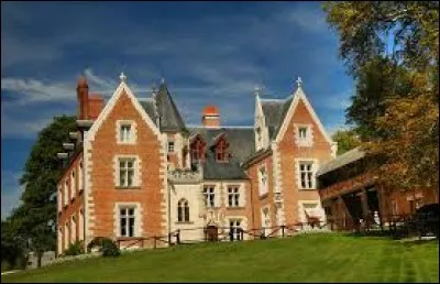 Léonard de Vinci résida en France de 1516 à 1519, près d'Amboise, au château ...