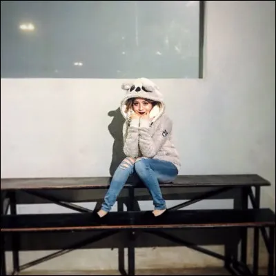 Quand a-t-elle sorti sa biographie en France ?