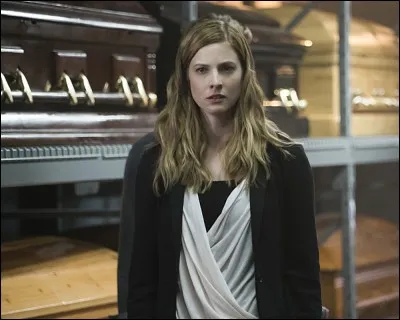 Qui est le premier amour de Stefan ?