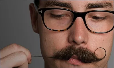 Pourquoi les Portugais se laissent-ils pousser la moustache ?