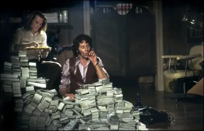 Comment George surnomme-t-il sa fille ?