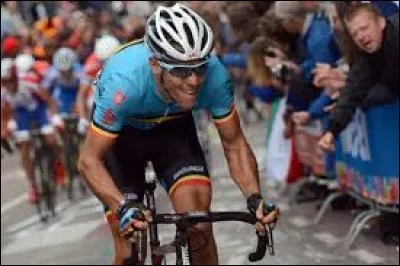 Devant qui Philippe Gilbert s'est-il imposé au Championnat du monde 2012?