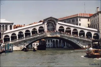 Comment s'appelle celui-ci ?