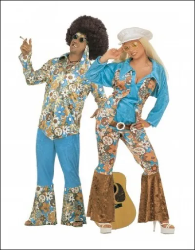 X - "XXL" sert à indiquer une très petite taille de vêtement.