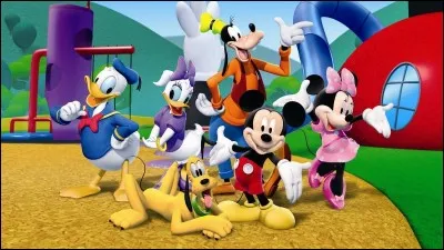 Quel personnage de la maison de Mickey fait partie des 3 Caballeros, du grand classique "Saludos Amigos" ?