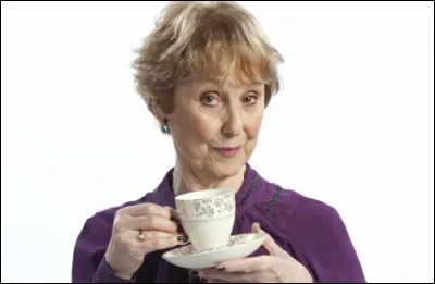 Comment se nomme leur logeuse ?