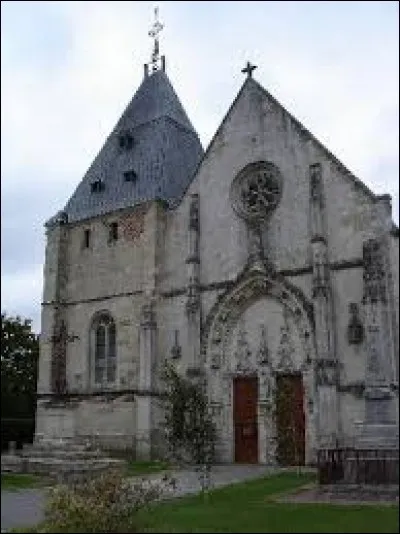 Village normand de l'arrondissement de Mortagne-au-Perche, Saint-Symphorien-des-Bruyères se situe dans le département ...