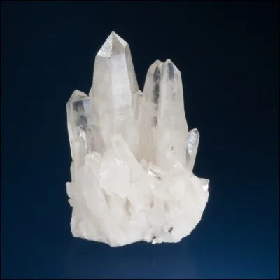 Quelle variété de silice cristallisée peut être également appelée citrine ou améthyste ?