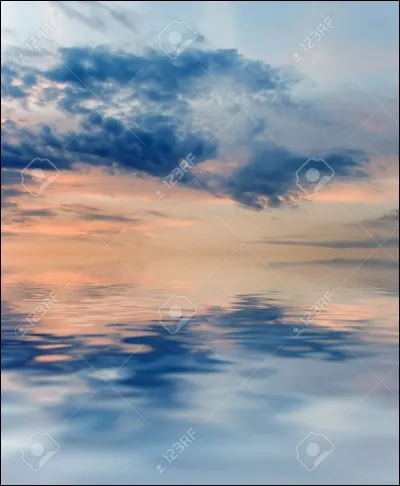 Par quel adjectif qualifie-t-on une nappe d'eau souterraine formée par l'infiltration des précipitations ?