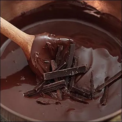 Le point de fusion du chocolat est légèrement inférieur à la température du corps humain.