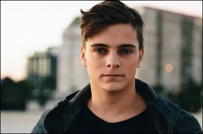 À quel âge Martin Garrix est-il devenu le plus jeune DJ à être #1 au classement DJ Mag ?