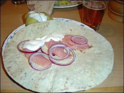 De quel pays vient le rakfisk ?