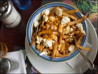 De quel pays vient la poutine ?