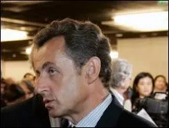 Pourquoi la thse, selon laquelle Sarkozy a eu connaissance plus tt qu'il ne le dit l'affaire Clearstream, a-t-elle t renforce cette semaine ?