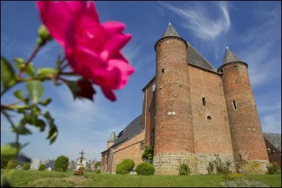 De ces quatre départements,lequel n'est pas frontalier de celui de l'Aisne ?