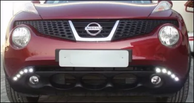 A partir de quelle année l'éclairage diurne fut obligatoire sur les véhicules neufs ?