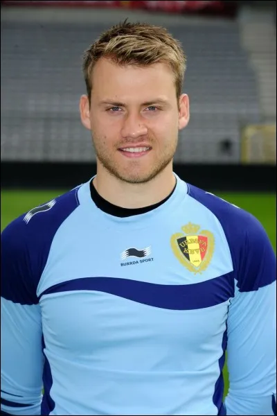 Dans quel club joue Simon Mignolet ?