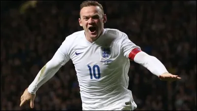 Dans quel club joue Wayne Rooney ?