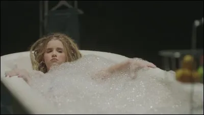 Combien de fois répète-t-on le refrain dans cette chanson ?